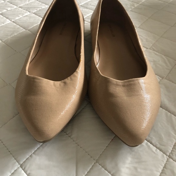 Ann Taylor flats - Picture 2 of 6